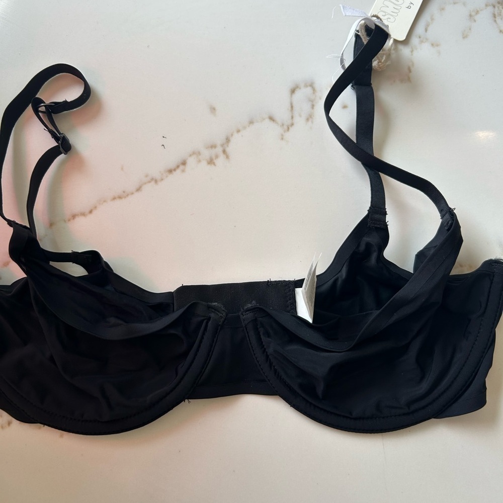 SMOOTHEZ Aerie bra size 36C
